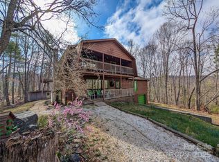 307 McMahon Ln, Bakersville, NC 28705