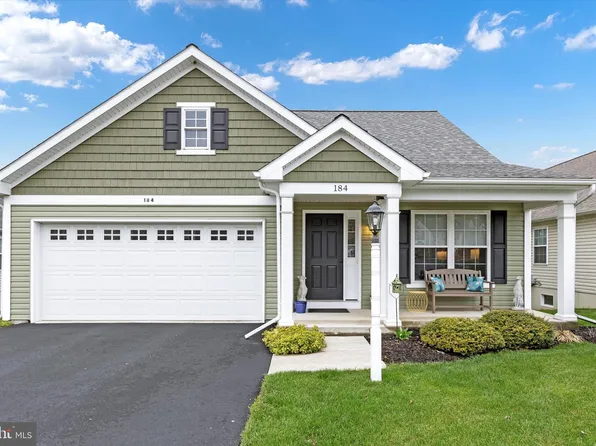 184 Kenneth Dr, Leola, PA 17540