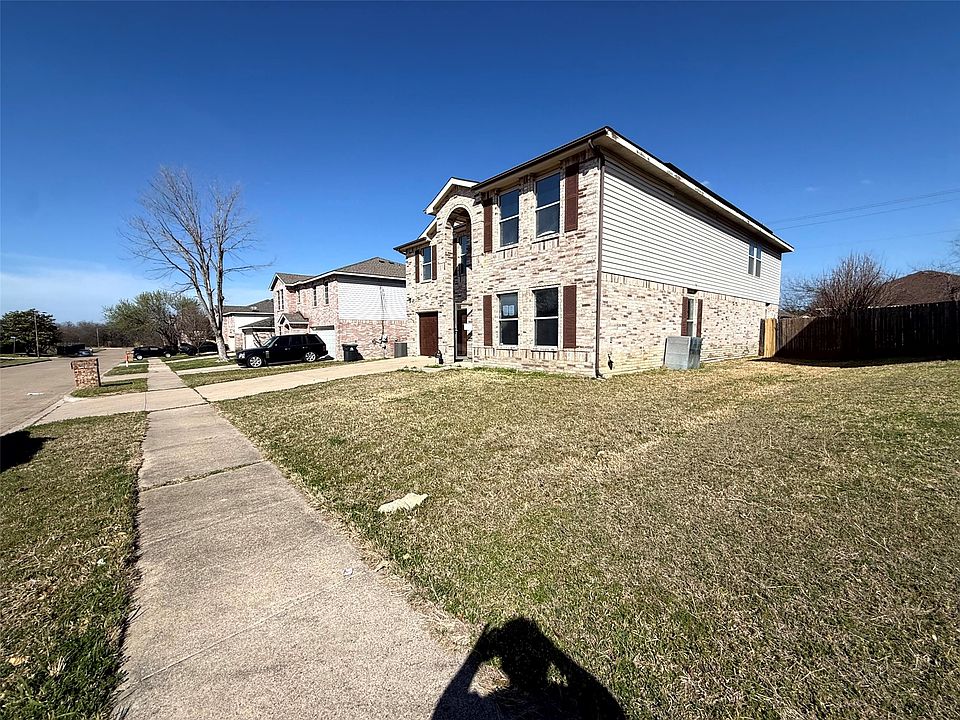 1st image of 7919 Mosstree Dr