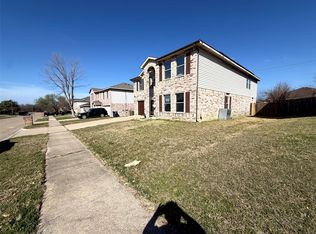 7919 Mosstree Dr, Arlington, TX 76001
