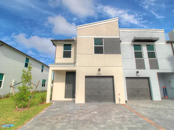 3521 Joshua Tree Street, Palm Springs, FL 33461