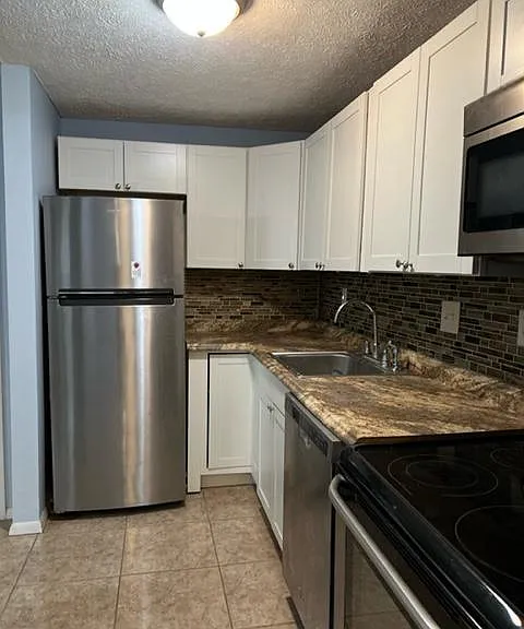 149 Canton St #26 — Photo 1
