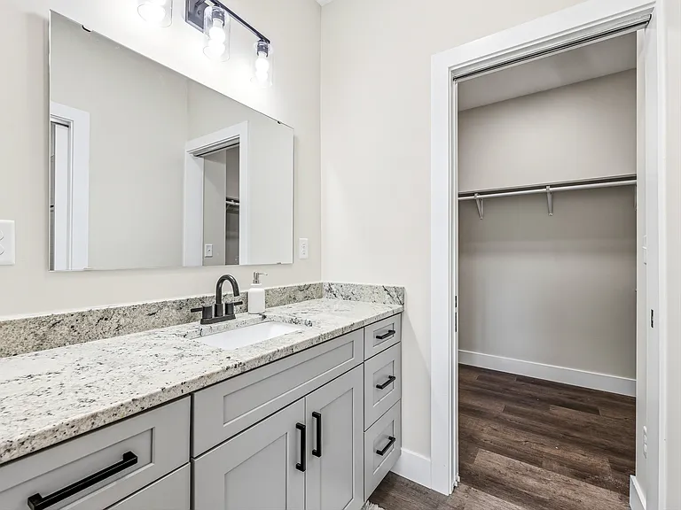 143 Carver St #11 — Photo 18