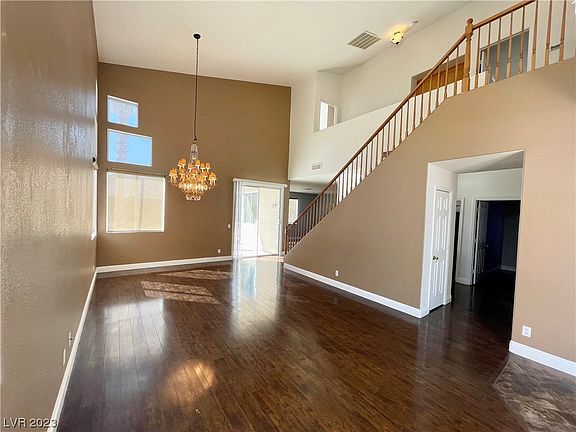 3rd image of 9517 Belgate Ct