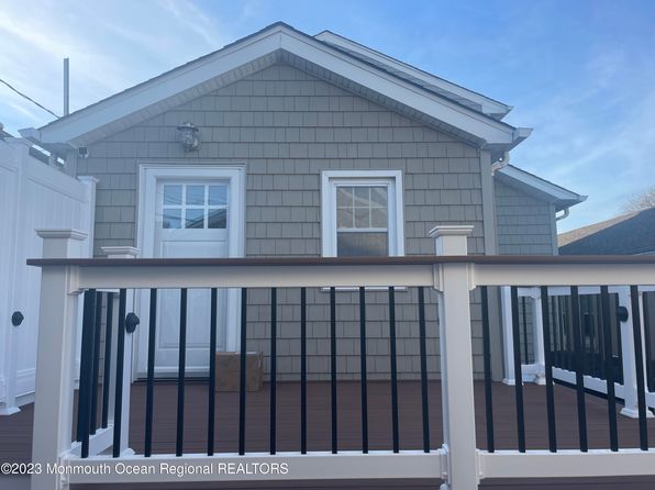 4 Riverview Pl