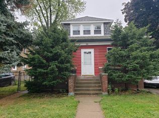 34 E 138th St, Riverdale, IL