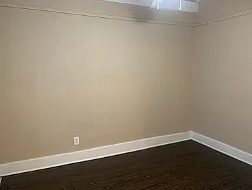 113 N Poplar St #2 — Photo 6
