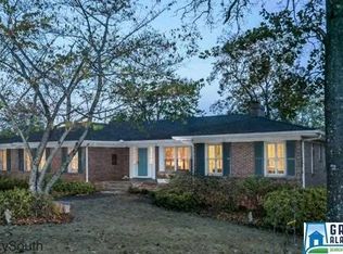 211 Monterey Pl, Vestavia Hills, AL 35216