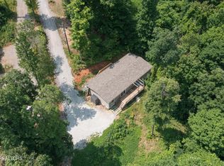 297 Wells Rd, Powell, TN 37849