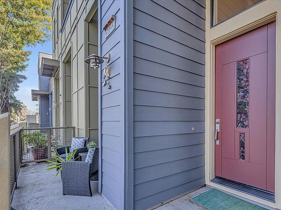 3rd image of 3723 Heron Way
