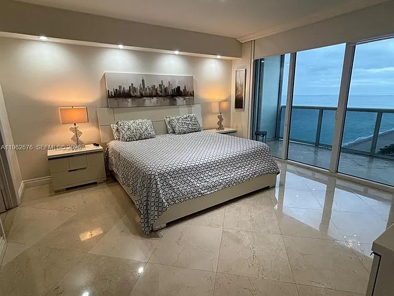 1830 S Ocean Dr #2004 — Photo 13