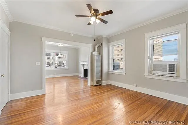 Melrose Apartments — Photo 13