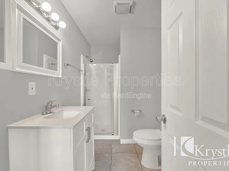 714 Gateway Dr — Photo 8