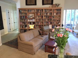 154 N Mountain Ave, Monrovia, CA 91016