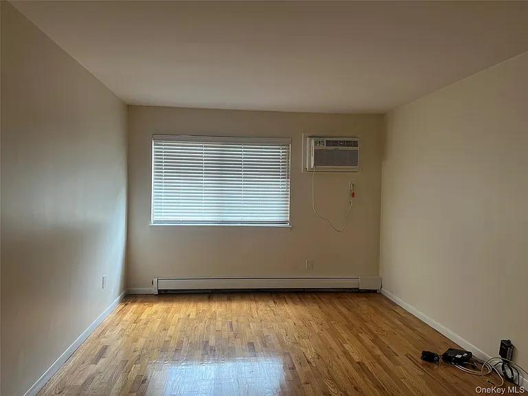 10 Brevoort Dr #1A — Photo 12