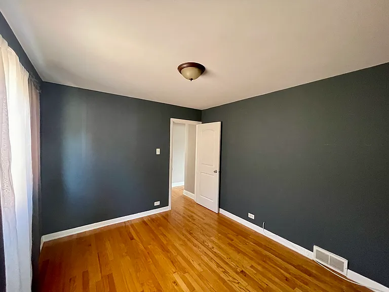 6840 W 64th St — Photo 5