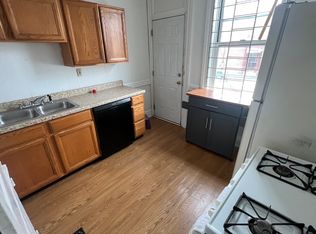 8 Melba Pl, Pittsburgh, PA 15213