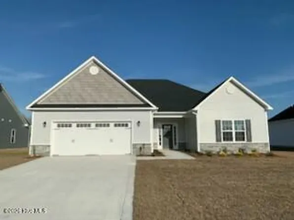 729 Regiment Road, Jacksonville, NC 28546