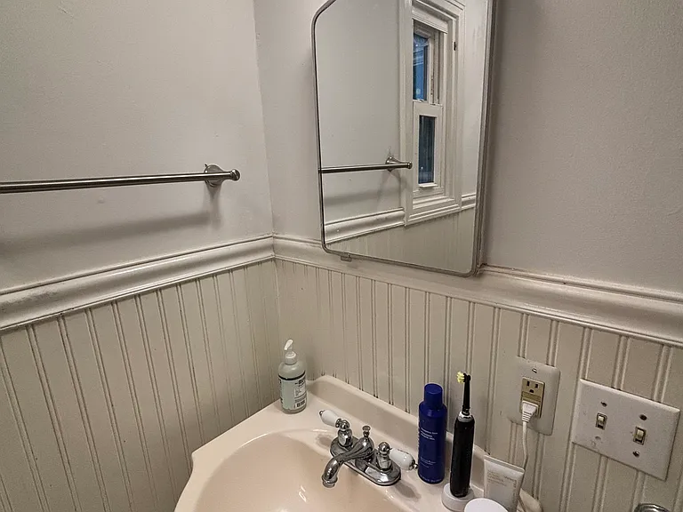 508 University Ave #1 — Photo 10