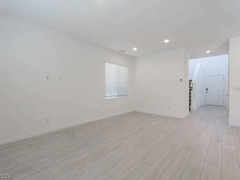 621 Camilla Creek St — Photo 4