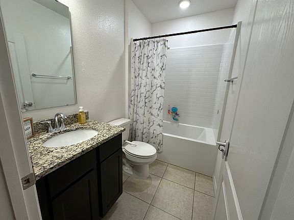 5th image of 667 NW 243rd Ter