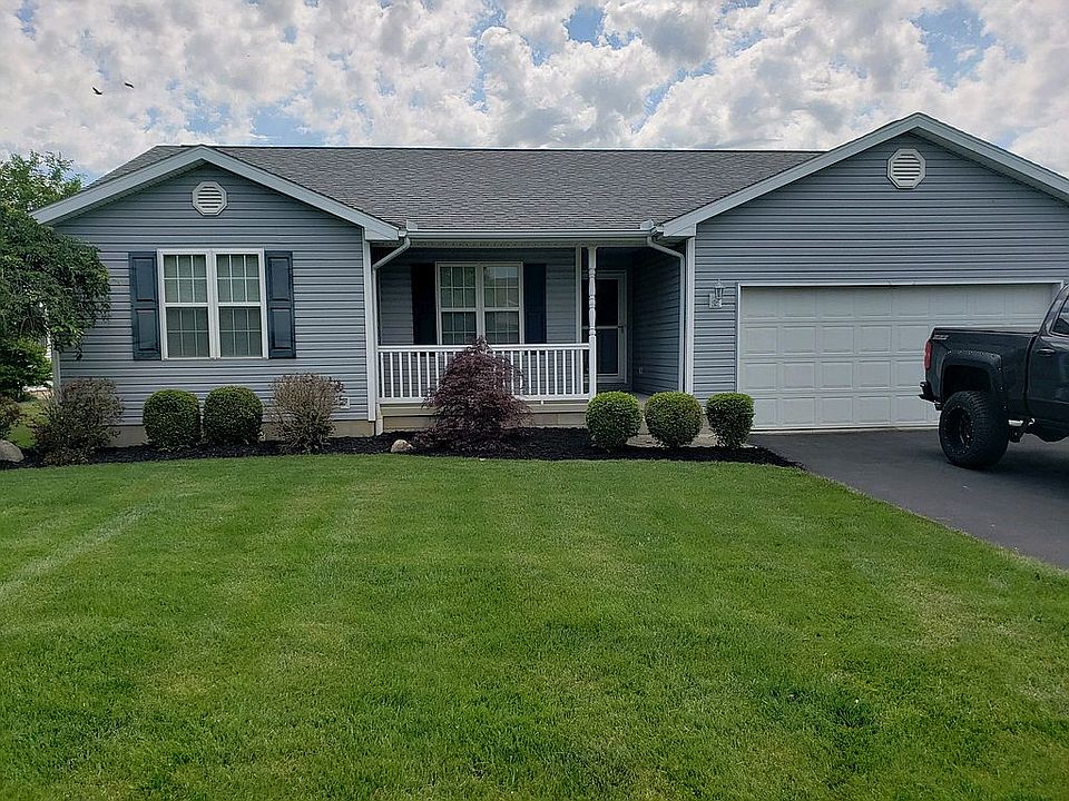 1st image of 663 Apple Blossom Ln