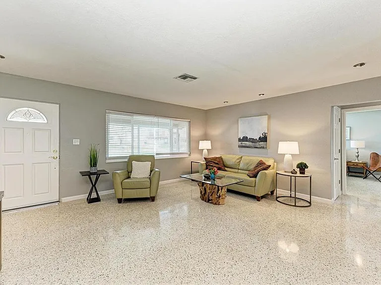 6000 Bayou Grande Blvd NE — Photo 9