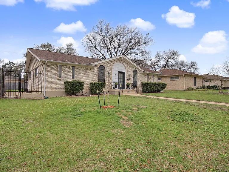 5019 Blanchard Dr — Photo 5