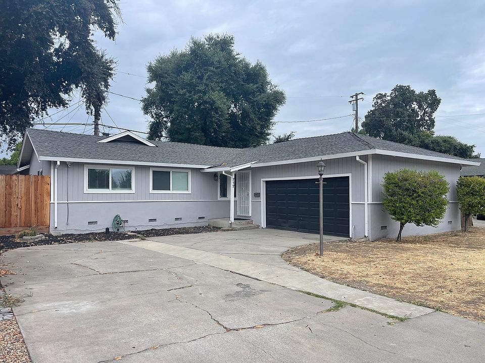 1st image of 717 Paloma Ave