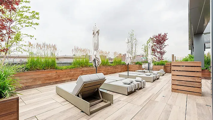 Rented by Nooklyn NYC LLC | media 13