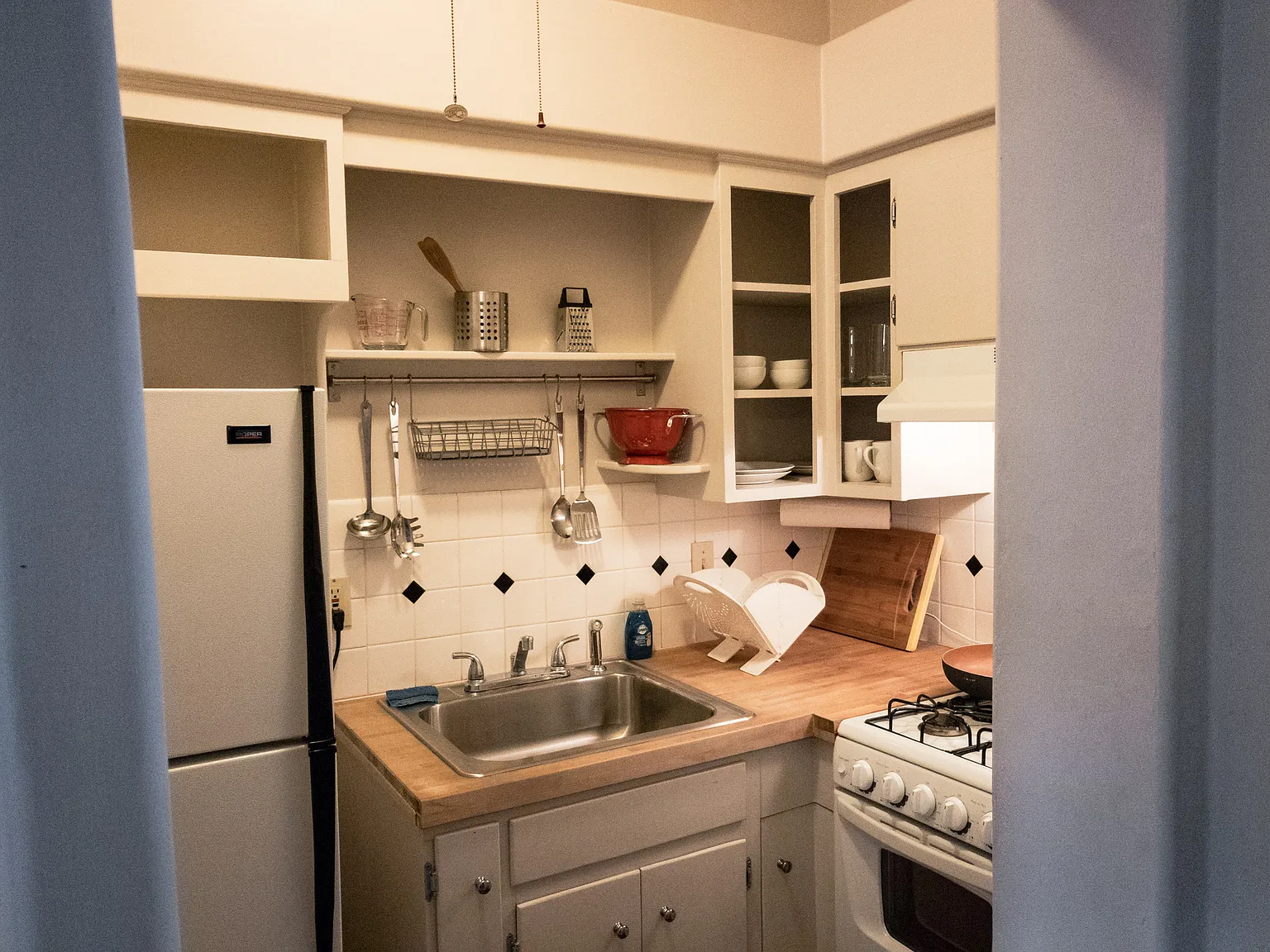 611 S 6th Ave — Photo 4