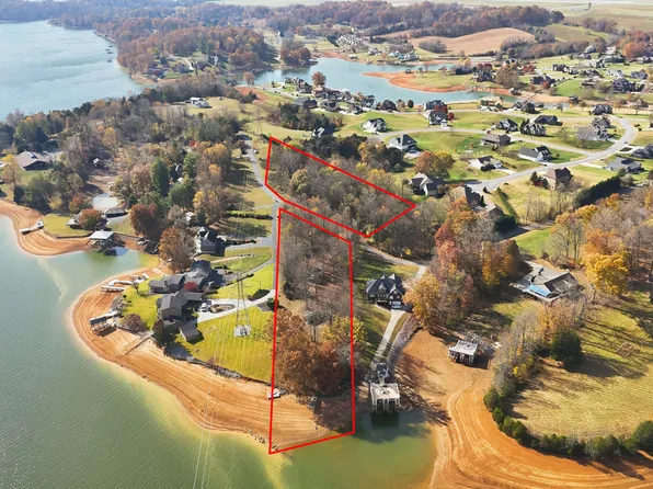 290 Candy Creek Private Dr, Blountville, TN 37617
