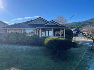 602 Steele Pl, Ladysmith, BC V9G 2C5