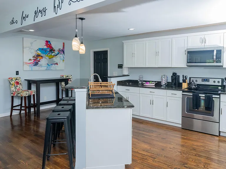 240 W Lake Dr NW — Photo 11