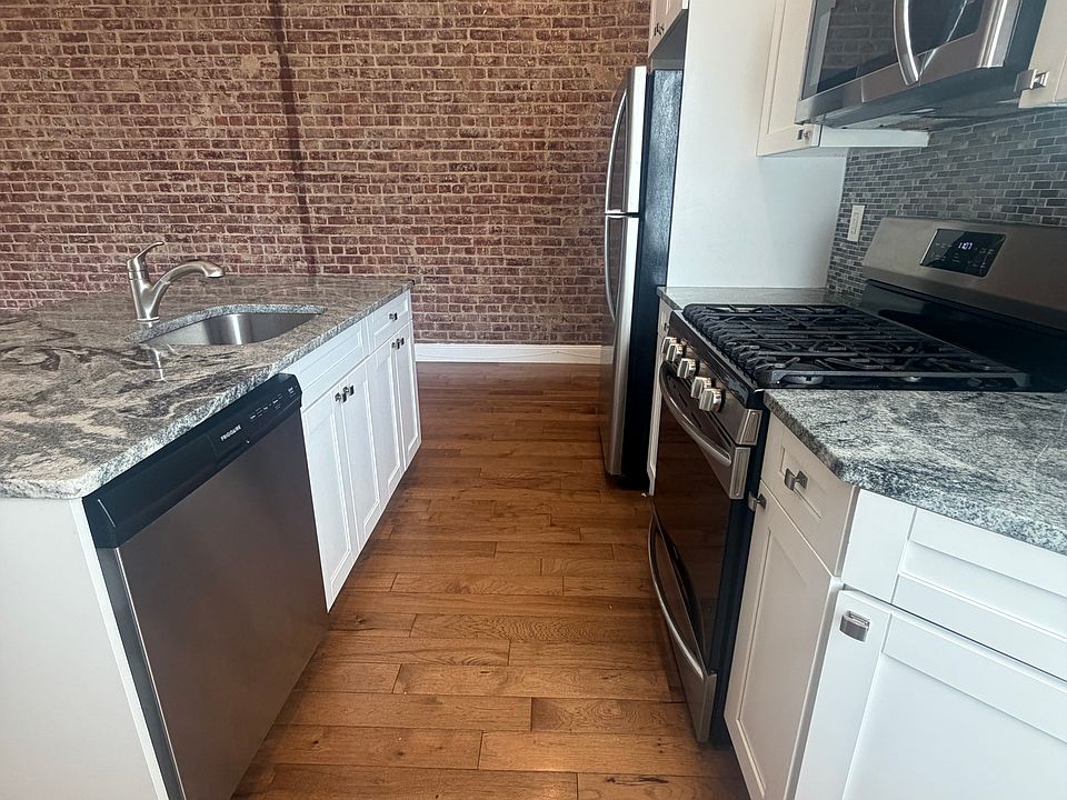 1st image of 63 Sherman Pl #48