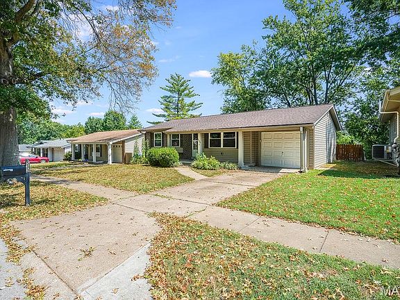 5th image of 533 Golfwood Dr
