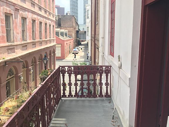 2nd image of 307 Exchange Pl #202