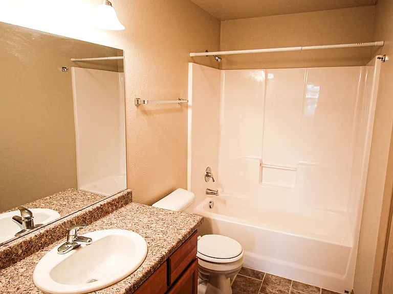 Tyson Vance Apartments — Photo 8