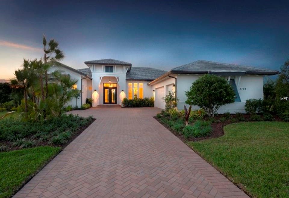 1st image of 3793 Caledonia Ln