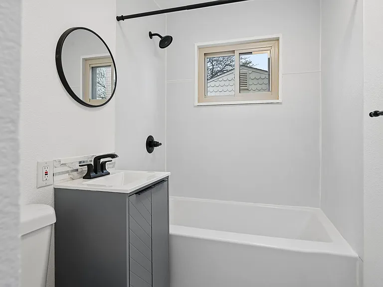 309 Redwood Dr — Photo 10