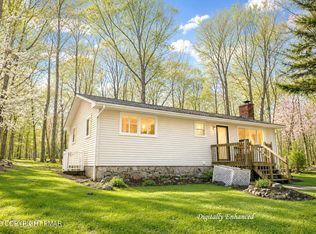 6319 Laurel Rd, Pocono Summit, PA 18346