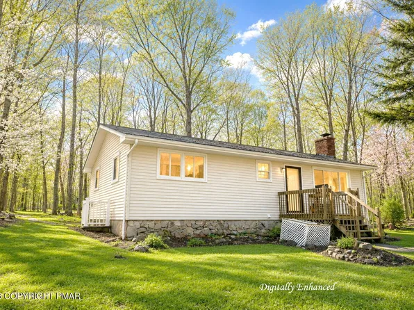 6319 Laurel Rd, Pocono Summit, PA 18346