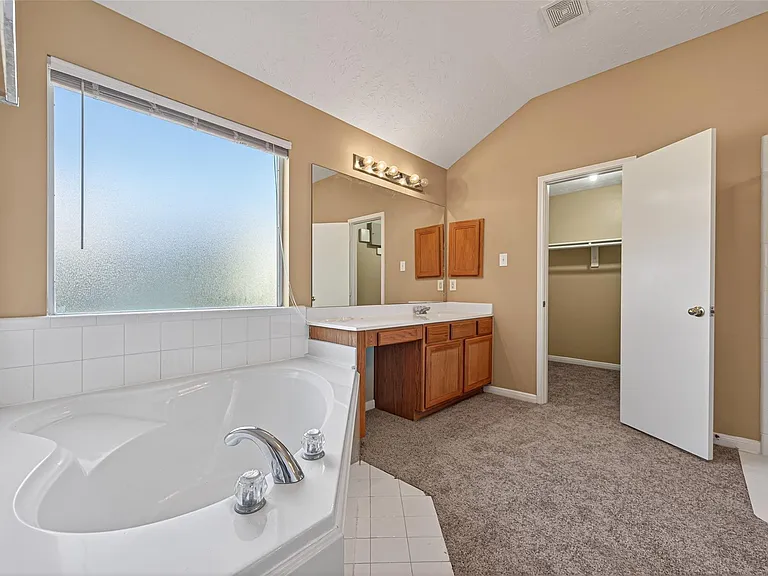 3006 Palace Oaks Dr — Photo 32