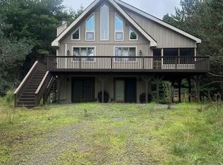 9 Pinecrest Ct, Lake Ariel, PA