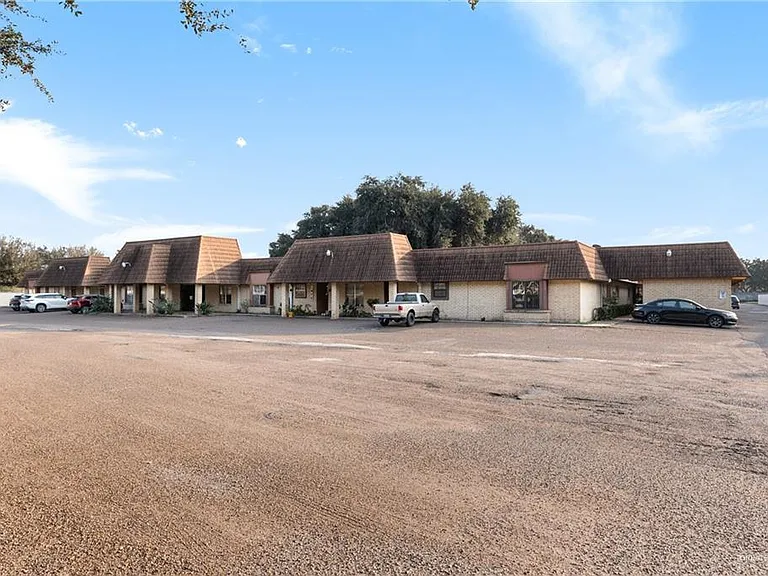 500 E El Rancho Rd #5 — Photo 1