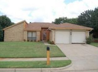 3401 Summer Hl, Bedford, TX 76021