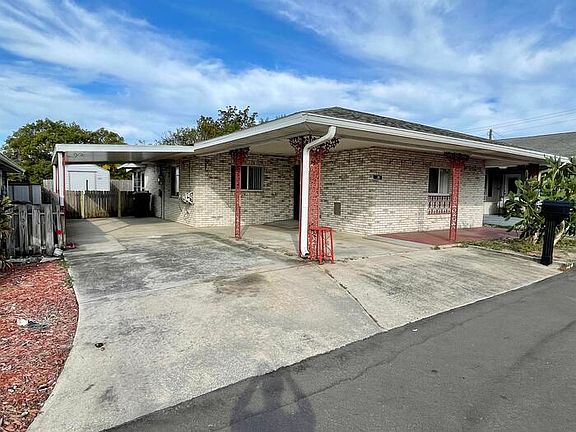 4th image of 3357 Dexter Dell SE