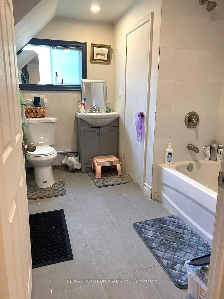 1 bed, $1,280 — Photo 3