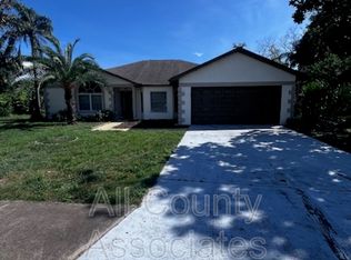 7427 Bramblewood Dr, Port Richey, FL 34668