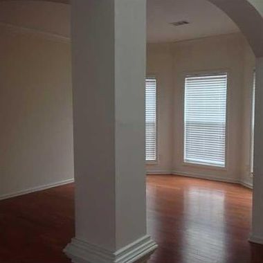 4th image of 6305 Mimosa Cir